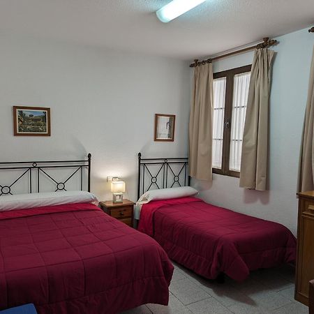 Pension Ciudad Navarro Ramos Granada Exterior photo